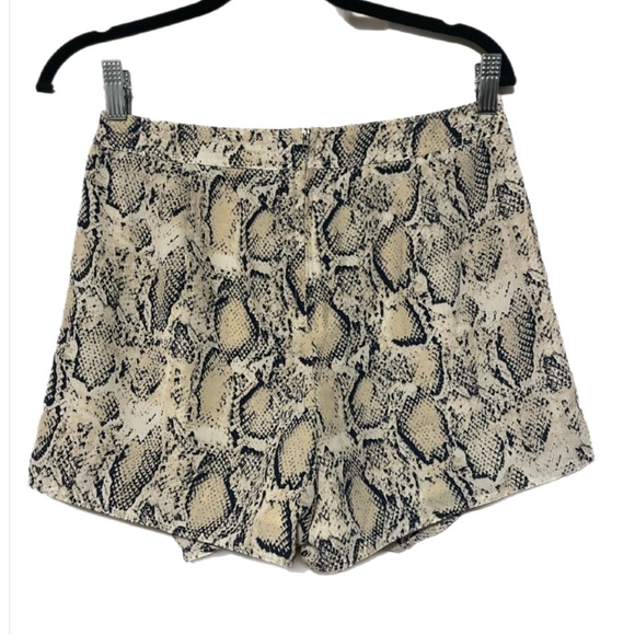 Wild Honey Snake Print Skort- Medium - Picture 2 of 5